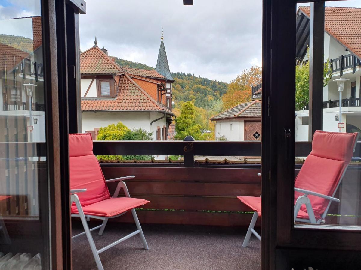 Gemuetliche Ferienwohnung Am Kurpark In Bad Herrenalb Luaran gambar